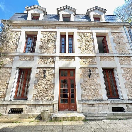 Apartament Le Descartes, A 50M De La Gare Fibre/Tv Connecte Poitiers Zewnętrze zdjęcie